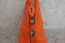 Load image into Gallery viewer, HERMES／BOLIDE 31 Clemence leather Orange □L Engraving Shoulder bag 600070164
