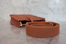 将图片加载到图库查看器，HERMES  EVELYNE TPM Clemence leather Gold W刻印 Shoulder bag 800080183
