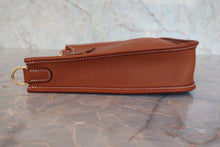 将图片加载到图库查看器，HERMES  EVELYNE TPM Clemence leather Gold W刻印 Shoulder bag 800080183
