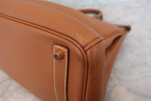 画像をギャラリービューアに読み込む, HERMES／エルメス オータクロア32 トゴ ゴールド □H刻印 ハンドバッグ 800030057
