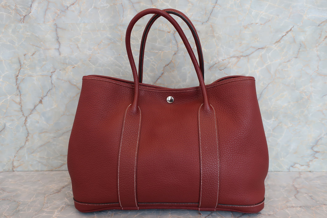 HERMES  GARDEN PARTY PM Negonda leather Rouge H □N刻印 Tote bag 700010147