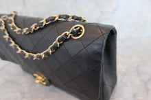 Load image into Gallery viewer, CHANEL Matelasse double flap double chain shoulder bag Lambskin Black/Gold hadware Shoulder bag 600050073
