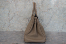 Load image into Gallery viewer, HERMES BIRKIN 30 Clemence leather Gris tourterelle Y Engraving Hand bag 700120202
