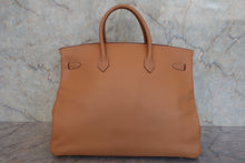 Load image into Gallery viewer, HERMES BIRKIN 40 Graine Couchevel leather Natural □A Engraving Hand bag 800090087
