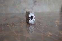 Load image into Gallery viewer, HERMES BIRKIN 30 Clemence leather Gris tourterelle Y Engraving Hand bag 700120202
