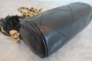 CHANEL/シャネル ココマークフリンジチェーンショルダーバッグ ラムスキン ブラック/ゴールド金具 ショルダーバッグ 700090020