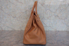 Load image into Gallery viewer, HERMES BIRKIN 40 Graine Couchevel leather Natural □A Engraving Hand bag 800090087
