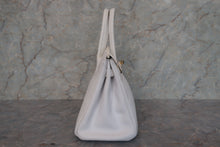 Load image into Gallery viewer, HERMES BIRKIN 30 Epsom leather White □L Engraving Hand bag 700120161
