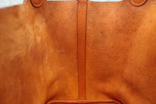 画像をギャラリービューアに読み込む, HERMES／エルメス ピコタンＭＭ トリヨンクレマンス オレンジ □I刻印 ハンドバッグ 800060068
