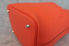 Load image into Gallery viewer, HERMES PICOTIN LOCK Eclat MM Clemence leather/Swift leather Orange poppy/Bordeaux A Engraving Hand bag 600060170
