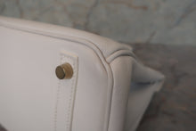 Load image into Gallery viewer, HERMES BIRKIN 30 Epsom leather White □L Engraving Hand bag 700120161

