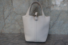 Load image into Gallery viewer, HERMES PICOTIN LOCK PM Clemence leather White D Engraving Hand bag 700100015
