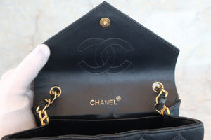 CHANEL Matelasse chain shoulder bag Satin Black/Gold hadware Shoulder bag 600050054