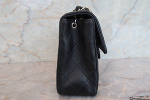 CHANEL/シャネル ミニマトラッセシングルフラップチェーンショルダーバッグ ラムスキン ブラック/シルバー金具 ショルダーバッグ 700090024