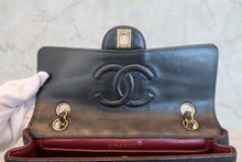 画像をギャラリービューアに読み込む, CHANEL/シャネル マトラッセチェーンショルダーバッグ ラムスキン ブラック/ゴールド金具 ショルダーバッグ 800070131
