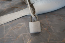 Load image into Gallery viewer, HERMES PICOTIN LOCK PM Clemence leather White D Engraving Hand bag 700100015
