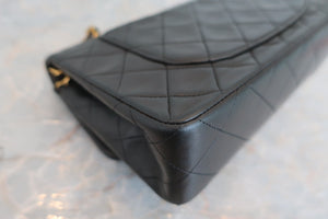 CHANEL Matelasse double flap double chain shoulder bag Lambskin Black/Gold hadware Shoulder bag 600050055