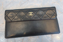画像をギャラリービューアに読み込む, CHANEL/シャネル マトラッセチェーンショルダーバッグ ラムスキン ブラック/ゴールド金具 ショルダーバッグ 800070131
