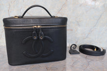 画像をギャラリービューアに読み込む, CHANEL/シャネル ココマーク2WAYバニティ キャビアスキン ブラック/ゴールド金具 バニティ 700110064
