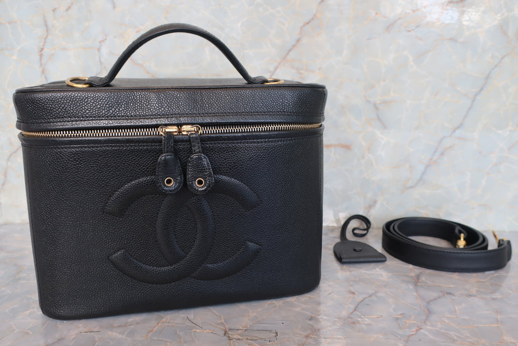 CHANEL/シャネル ココマーク2WAYバニティ キャビアスキン ブラック/ゴールド金具 バニティ 700110064