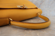 将图片加载到图库查看器，HERMES KELLY 32 Graine Couchevel leather Jaune 〇X刻印 Shoulder bag 500050082
