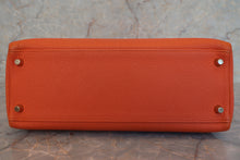 将图片加载到图库查看器，HERMES KELLY 32 Togo leather Orange □M刻印 Shoulder bag 600100011
