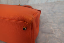 将图片加载到图库查看器，HERMES KELLY 32 Togo leather Orange □M刻印 Shoulder bag 600100011
