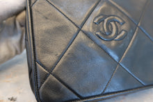 画像をギャラリービューアに読み込む, CHANEL/シャネル ココマークチェーンショルダーバッグ ラムスキン ブラック/ゴールド金具 ショルダーバッグ 800060116
