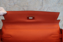 将图片加载到图库查看器，HERMES KELLY 32 Togo leather Orange □M刻印 Shoulder bag 600100011
