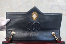 将图片加载到图库查看器，CHANEL/大号经典双C 链条包 羊皮 Black/Gold hadware(黑色/金色金属) 肩背包 800010179

