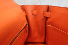 将图片加载到图库查看器，HERMES KELLY 32 Togo leather Orange □M刻印 Shoulder bag 600100011
