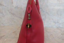 Load image into Gallery viewer, HERMES BOLIDE 35 Graine Couchevel leather Rouge vif 〇V Engraving Hand bag 500060108
