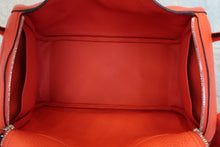 Load image into Gallery viewer, HERMES LINDY 26 Clemence leather Orange poppy C Engraving Shoulder bag 800090076
