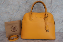 Load image into Gallery viewer, HERMES BOLIDE 35  Graine Couchevel leather Jaune 〇S Engraving Shoulder bag 600070195
