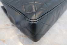 将图片加载到图库查看器，CHANEL/香奈儿 CF 链条 托特包 羊皮 Black/Gold hadware(黒色/金色金属) 托特包 800060077
