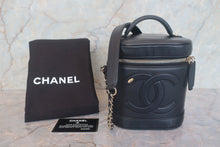 Load image into Gallery viewer, CHANEL CC mark vanity Lambskin Black/Gold hadware Vanity 700120164
