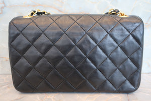 CHANEL/シャネル ミニマトラッセチェーンショルダーバッグ ラムスキン ブラック/ゴールド金具 ショルダーバッグ 700080224