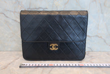 画像をギャラリービューアに読み込む, CHANEL/シャネル マトラッセプッシュロックチェーンショルダーバッグ ラムスキン ブラック/ゴールド金具 ショルダーバッグ 800060055
