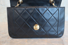 画像をギャラリービューアに読み込む, CHANEL/シャネル ミニマトラッセチェーンショルダーバッグ ラムスキン ブラック/ゴールド金具 ショルダーバッグ 800070185
