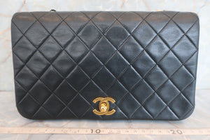 CHANEL Matelasse single flap chain shoulder bag Lambskin Black/Gold hadware Shoulder bag 600050061