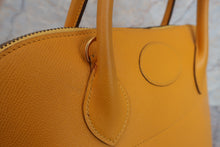 Load image into Gallery viewer, HERMES BOLIDE 35  Graine Couchevel leather Jaune 〇S Engraving Shoulder bag 600070195
