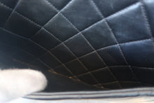 將圖片載入圖庫檢視器 CHANEL/シャネル 中マトラッセシングルフラップチェーンショルダーバッグ ラムスキン ブラック/ゴールド金具 ショルダーバッグ 800010188
