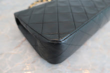 Load image into Gallery viewer, CHANEL Matelasse single flap chain shoulder bag Lambskin Black/Gold hadware Shoulder bag 600050061
