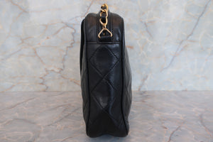 CHANEL/香奈儿 CF 流苏 链条 肩背包 羊皮 Black/Gold hadware(黑色/金色金属) 肩背包 700070252