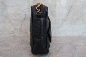 CHANEL/香奈儿 CF 流苏 链条 肩背包 羊皮 Black/Gold hadware(黑色/金色金属) 肩背包 700070252