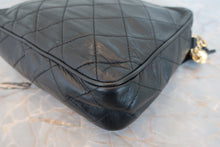将图片加载到图库查看器，CHANEL/香奈儿 CF 流苏 链条 肩背包 羊皮 Black/Gold hadware(黑色/金色金属) 肩背包 700070252
