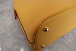 HERMES／BOLIDE 31 Graine Couchevel leather Jaune □F刻印 Shoulder bag 600070188