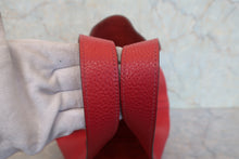Load image into Gallery viewer, HERMES PICOTIN LOCK MM Clemence leather Rouge casaque □Q Engraving Hand bag 800020036
