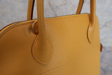 Load image into Gallery viewer, HERMES／BOLIDE 31 Graine Couchevel leather Jaune □F Engraving Shoulder bag 600070188
