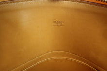 Load image into Gallery viewer, HERMES／BOLIDE 31 Graine Couchevel leather Jaune □F Engraving Shoulder bag 600070188
